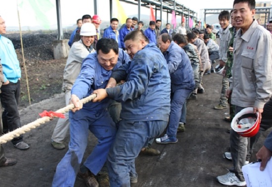 bv1946伟德官网公司庆国庆拔河比赛