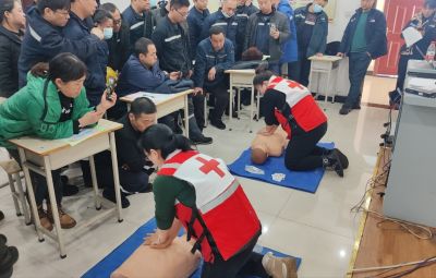 守护生命 为“心”而动 | bv1946伟德官网联合七台河市红十字会开展心肺复苏应急救护培训